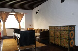 Televisión de pantalla plana