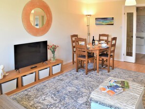 Dining - 2 bedroom accommodation in Beadnell (Beadnell)