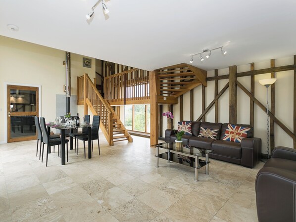 Interior - 2 bedroom accommodation in Herstmonceux, near Hailsham (Herstmonceux, near Hailsham)