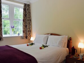 1 chambre, Wi-Fi gratuit, draps fournis