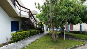 Property grounds - Apt. No Portinho Cabo Frio, Duplex, 2 qts, with pool (Cabo Frio)