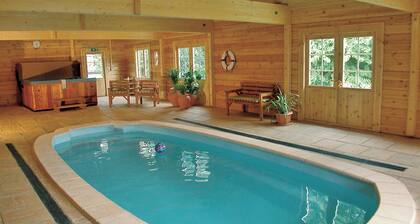 4 bedroom accommodation in Near Ely