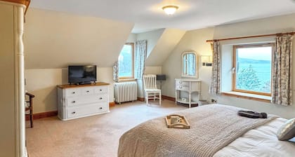 2 bedroom accommodation in Shieldaig