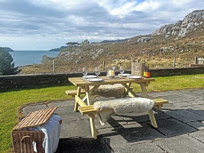2 bedroom accommodation in Shieldaig