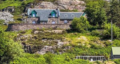 2 bedroom accommodation in Shieldaig