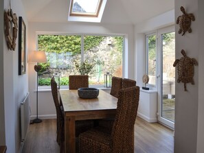 Dining - 4 bedroom accommodation in Craster near Alnwick (Craster near Alnwick)