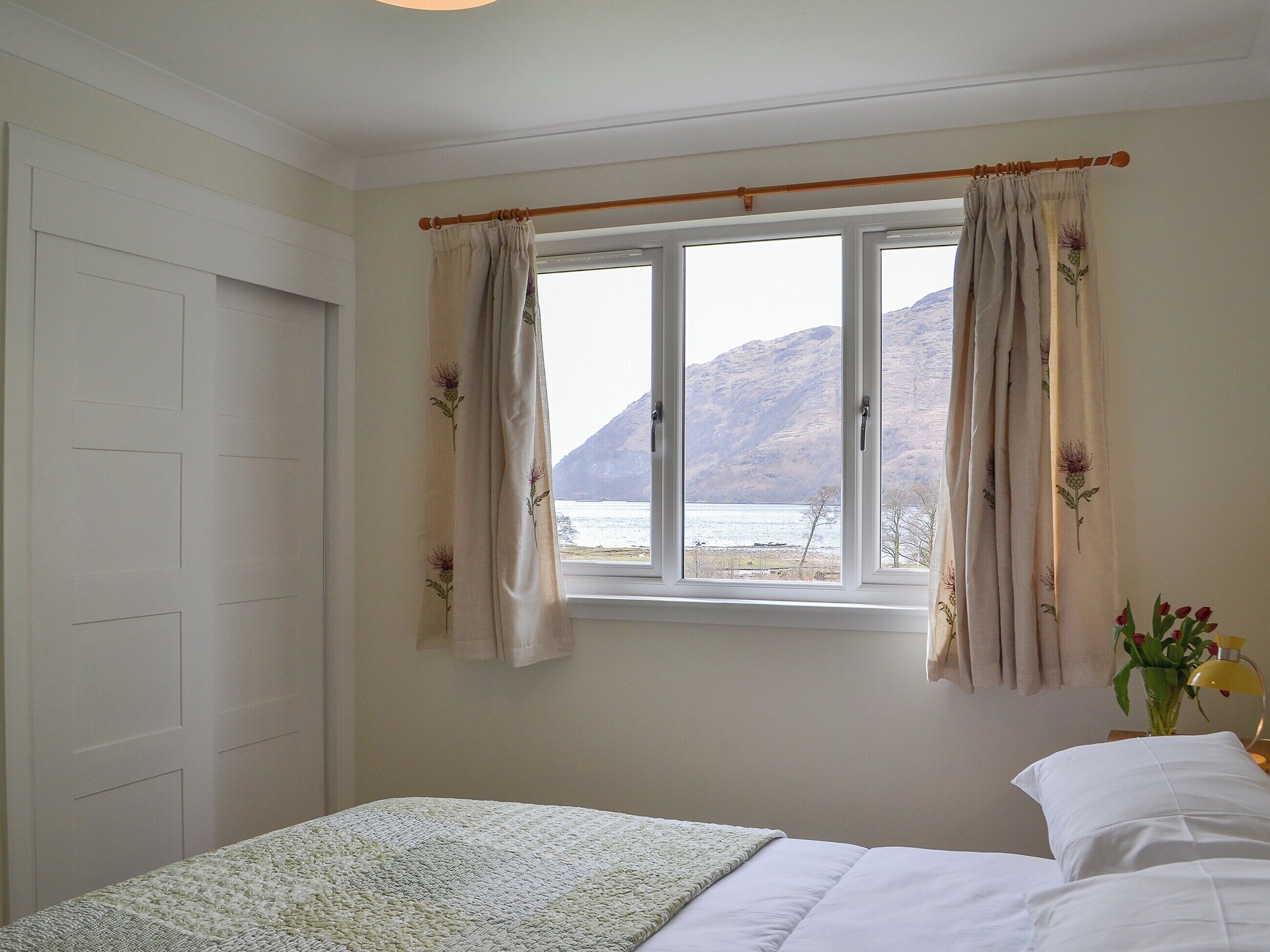 4 bedrooms, free WiFi, bed sheets