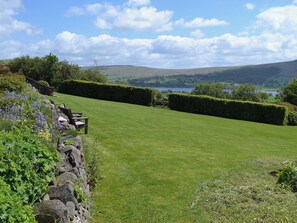 Property grounds - 1 bedroom accommodation in Watermillock-on-Ullswater (Watermillock-on-Ullswater)