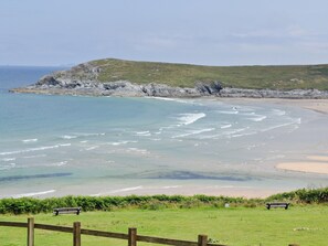 Beach - 3 bedroom accommodation in Crantock, near Newquay (Crantock, near Newquay)
