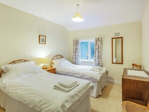 2 bedrooms, free WiFi, bed sheets - 2 bedroom accommodation in Grassington, near Skipton (Grassington, near Skipton)