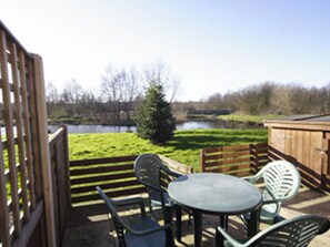 Outdoor dining - Ringlet is quite a catch for your fishing holiday. (Near Stalham)
