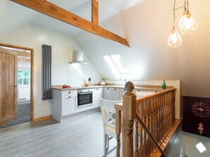 Oppvaskmaskin og kjøkkenutstyr