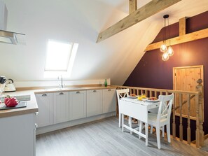 Oppvaskmaskin og kjøkkenutstyr