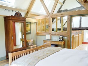 1 bedroom, free WiFi, bed sheets - THE BARN REBORN - NRP (Winchcombe)
