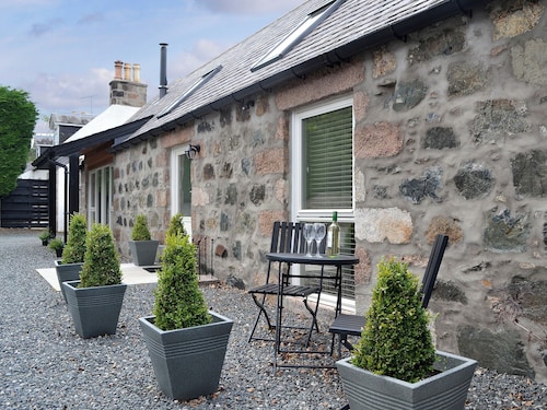 1 bedroom accommodation in Oyne, near Inverurie