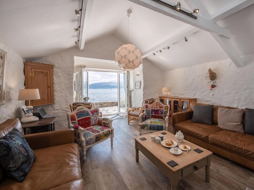 3 bedroom accommodation in Llanfaes, Beaumaris, Anglesey