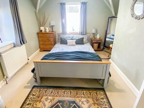 3 bedrooms, free WiFi, bed sheets - 3 bedroom accommodation in Latheron, near Wick (Latheron, near Wick)