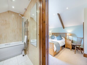 3 Schlafzimmer, kostenloses WLAN, Bettwäsche