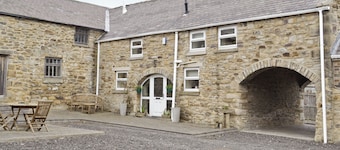 2 bedroom accommodation in Tantobie, Stanley