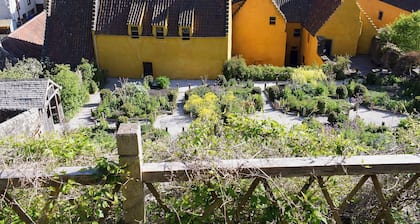 2 makuuhuoneen majoitusta Culrossissa, lähellä Dunfermline��