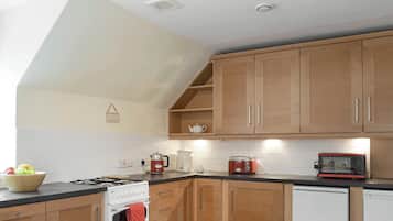 Dishwasher, highchair
