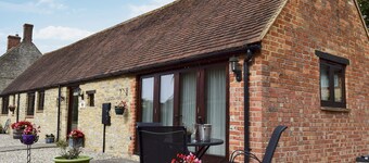 3 bedroom accommodation in Ambrosden