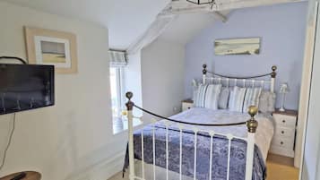 2 chambres, Wi-Fi gratuit, draps fournis