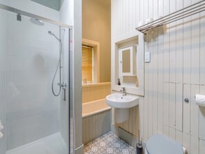 Towels - 2 bedroom accommodation in Bankfoot, near Dunkeld (Bankfoot, near Dunkeld)