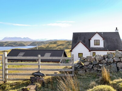 3 bedroom accommodation in Achnacarnin, near Lochinver