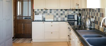 3 bedroom accommodation in Achnacarnin, near Lochinver