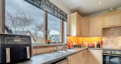 3 Schlafzimmer Unterkunft in Aviemore