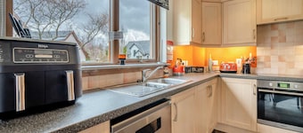 3 bedroom accommodation in Aviemore