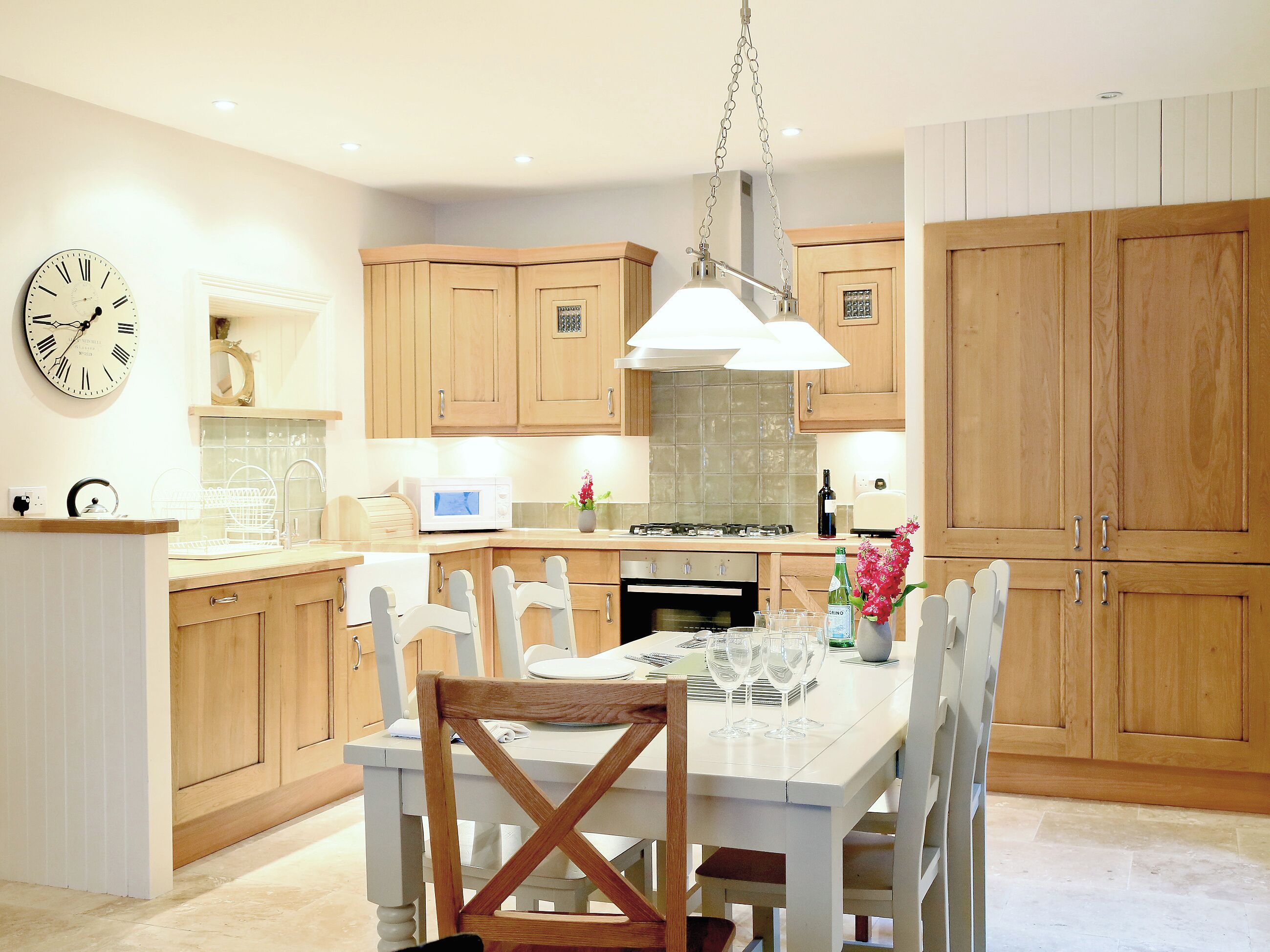 Dishwasher, highchair