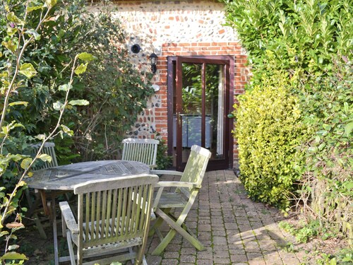 2 bedroom accommodation in Catfield