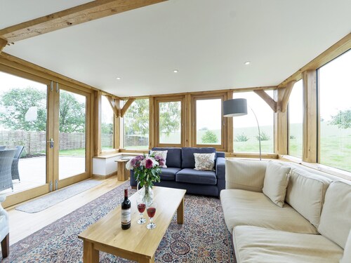 5 bedroom accommodation in Much Marcle, near Ledbury