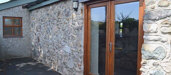 1 bedroom accommodation in Y Felinheli, near Bangor