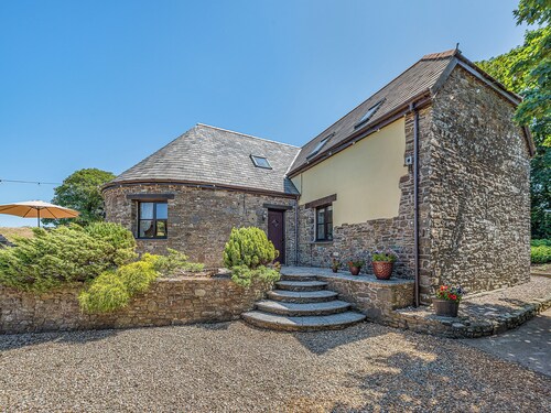 5 bedroom accommodation in Hartland, Bideford