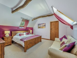 5 habitaciones, wifi gratis y ropa de cama