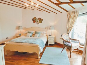 2 bedrooms, free WiFi, bed sheets, wheelchair access - 2 bedroom accommodation in Carnish, Uig, Isle of Lewis (Carnish, Uig, Isle of Lewis)