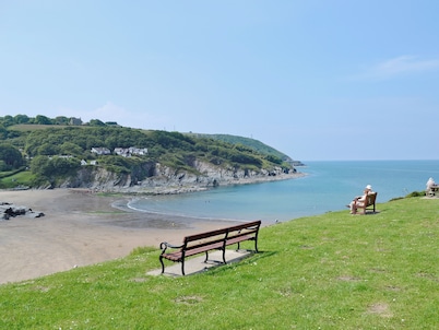 3 bedroom accommodation in Aberporth, near Cardigan