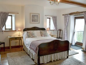 3 camere, Wi-Fi gratuito, lenzuola