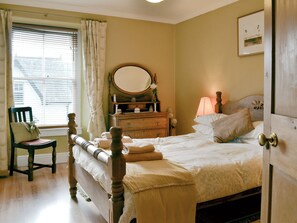 3 bedrooms, free WiFi, bed sheets