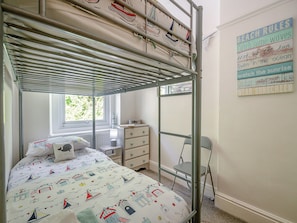 2 quartos, Wi-Fi de cortesia, roupa de cama