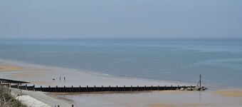 2 bedroom accommodation in Thorpe Market