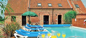 Timbers Barn - E3863