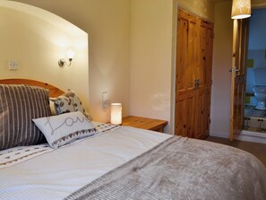 3 soverom, wi-fi (inkludert) og sengetøy