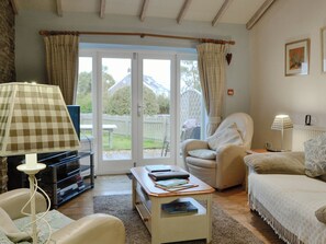 Living area - 2 bedroom accommodation in Three Crosses, Gower, Swansea (Three Crosses, Gower, Swansea)