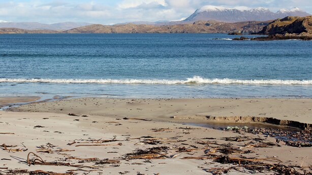 Beach - 2 bedroom accommodation in near Culkein (near Culkein)