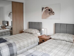 3 chambres, Wi-Fi gratuit, draps fournis
