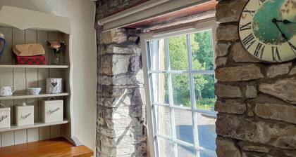 1 bedroom accommodation in West Burton, near Leyburn